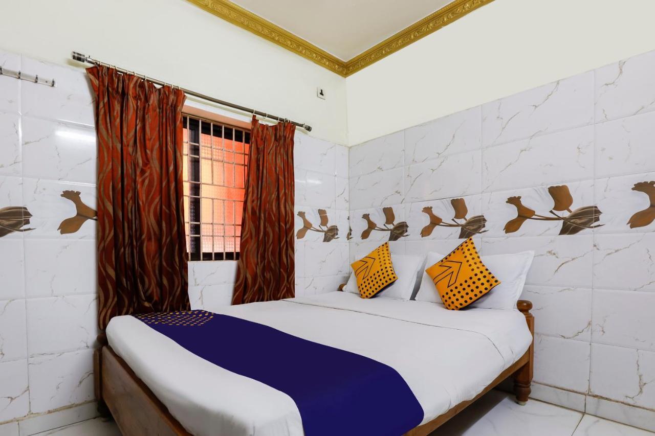 Hotel Spot On 40324 Vvr Residency Chennai Exterior foto